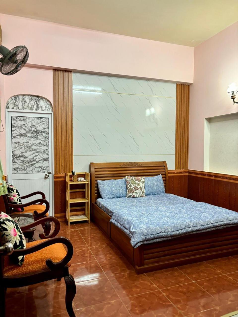 Duc Long Homestay ブンタオ エクステリア 写真
